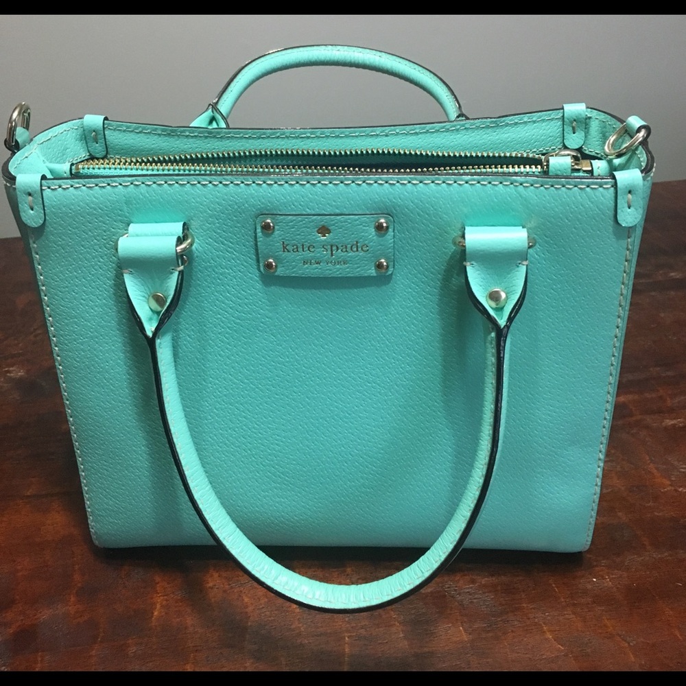 SOLD - Kate Spade Wellesley Small Quinn Crossbody